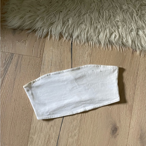 White crop tube top women. Size medium. - Picture 1 of 3